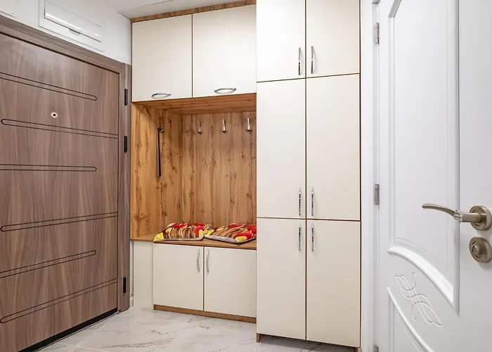 דירה Boutique 1 Bedroom With Private Parking And Port View וארנה