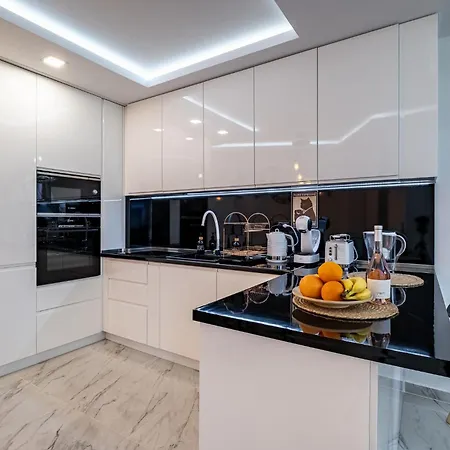 Boutique 1 Bedroom With Parking And Port View * Varna