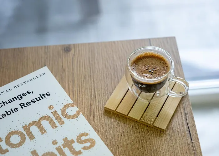 Boutique 1 Bedroom With Private Parking And Port View *